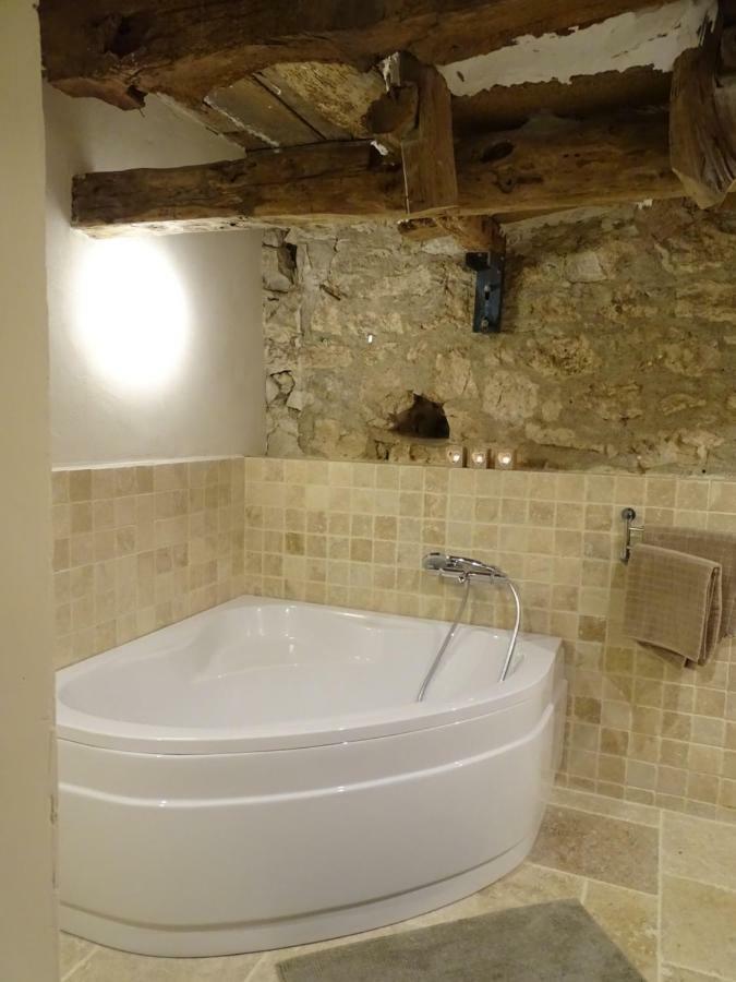 Bergerie Le Vieux Manoir Leilighet Valeilles Eksteriør bilde